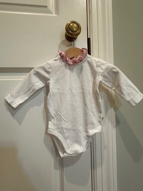 Jacadi White Pink Floral Ruffle Collar Bodysuit 6M 67 cm